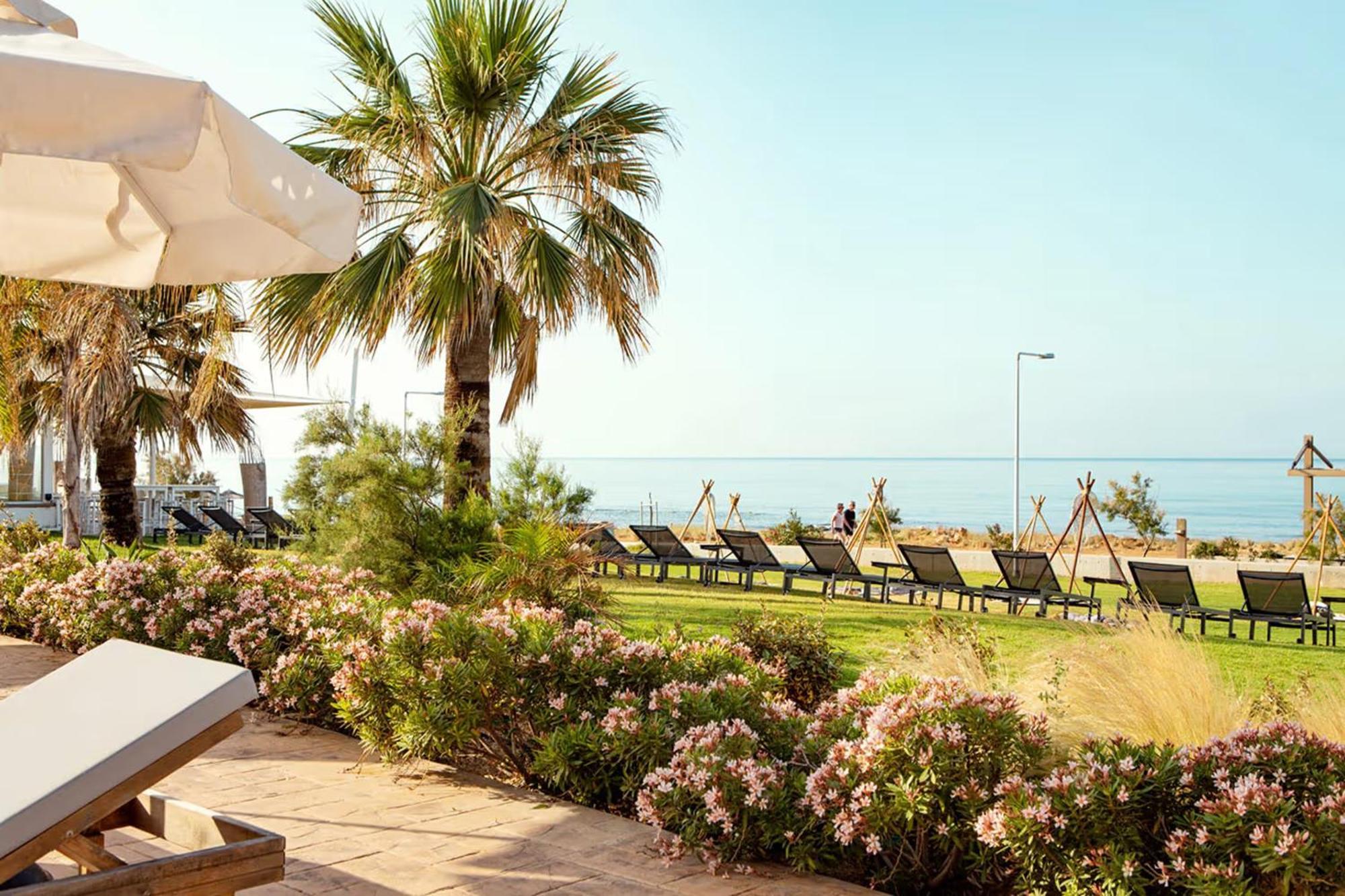 Piere - Anne Beach Hotel Aya Napa Dış mekan fotoğraf