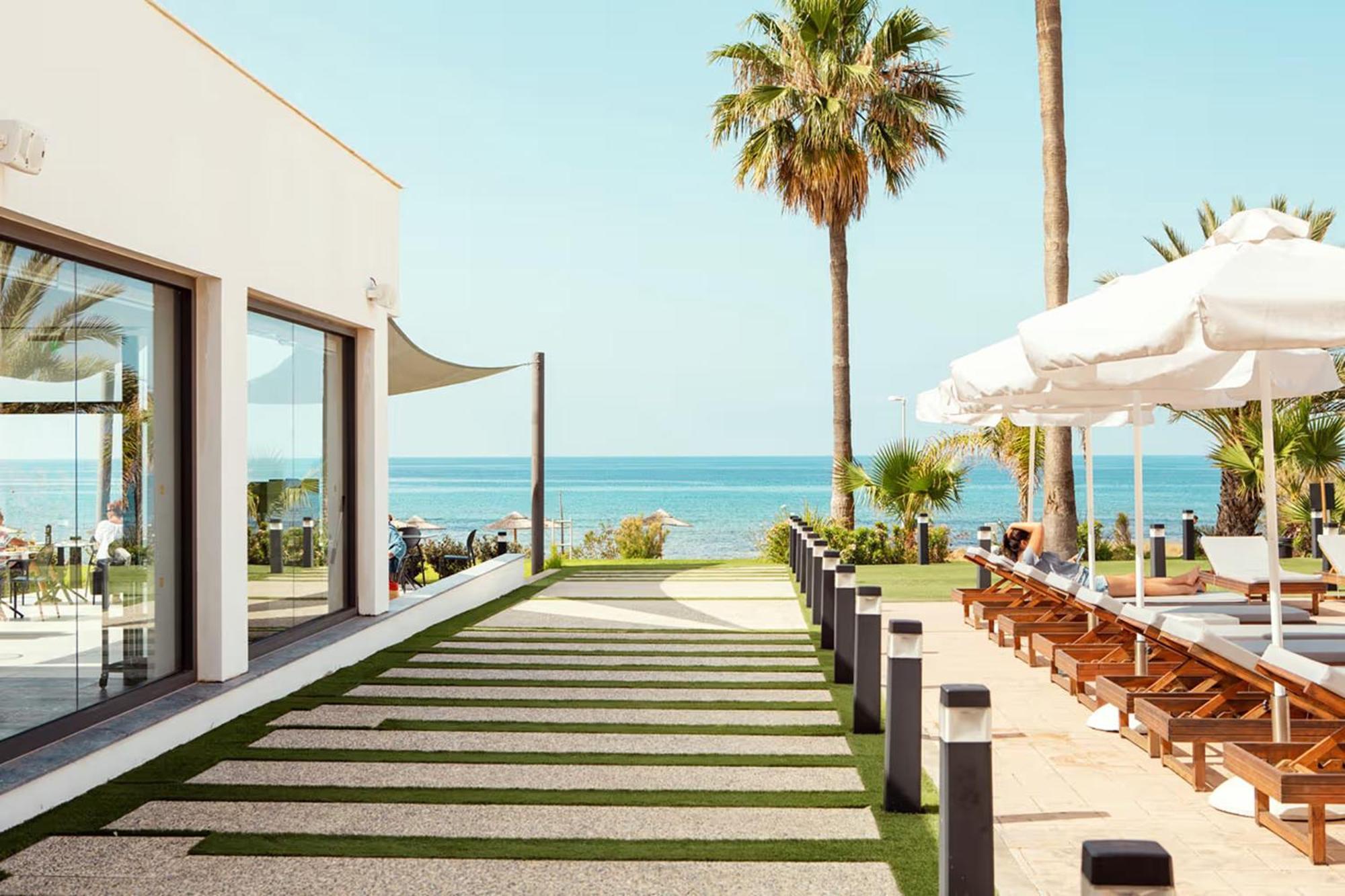 Piere - Anne Beach Hotel Aya Napa Dış mekan fotoğraf