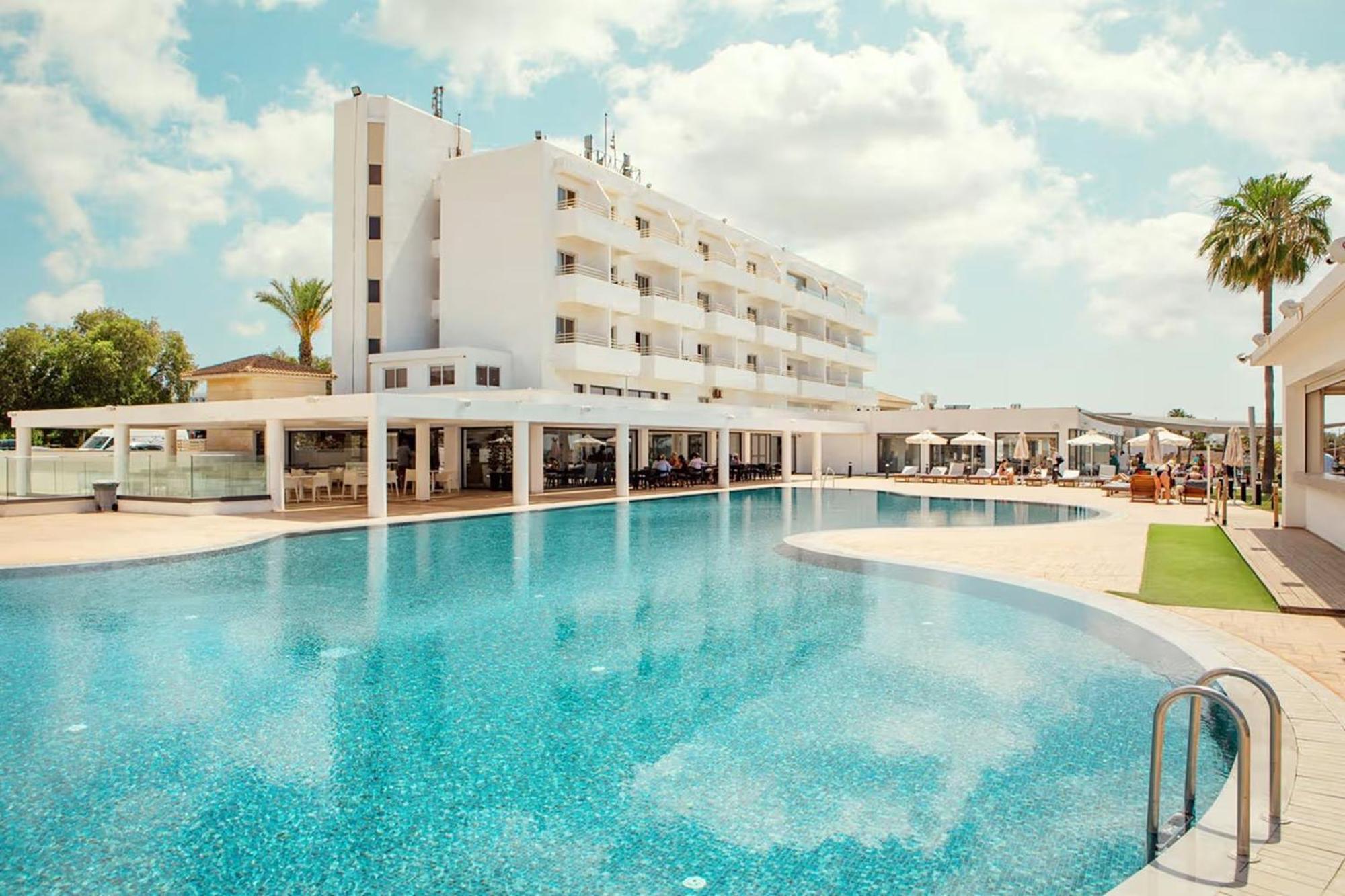 Piere - Anne Beach Hotel Aya Napa Dış mekan fotoğraf